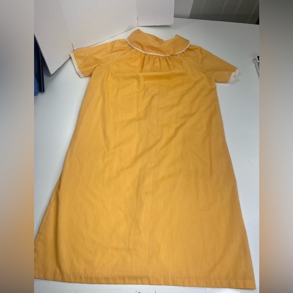Vintage 60s 70s Orange and White Women’s Nightgown Dress - Picture 4 of 12
